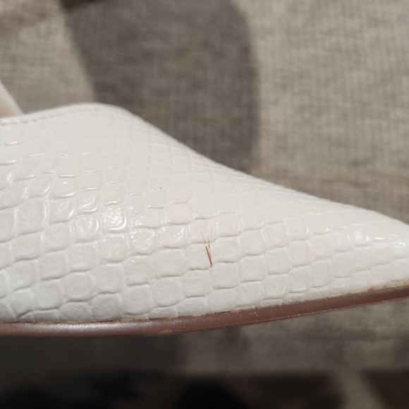 Rock & Republic faux snake skin silver white high heels size 8 - Picture 6 of 8